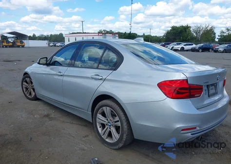 2016 BMW 328I xDrive z USA, uszkodzony, nr VIN WBA8E3C50GK500474